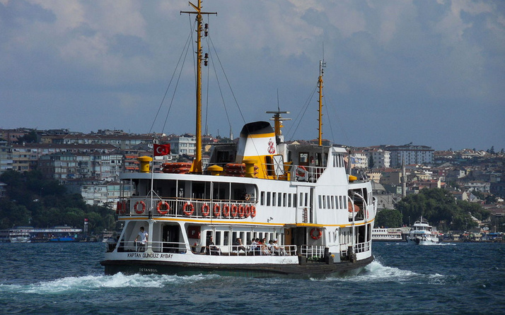 İşte İstanbul'da gece vapuru seferlerinin güzergahları İmamoğlu tarihi duyurdu