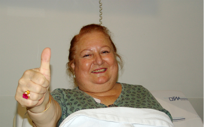 Antalya'da Münevver Eceler başarılı bir ameliyatla diyabet hastalığından kurtuldu