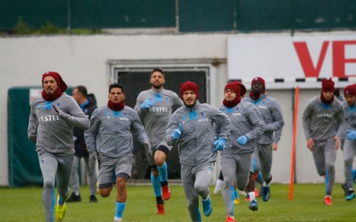 Trabzonspor'da futbolculara dikkat çeken koronavirüs önlemi
