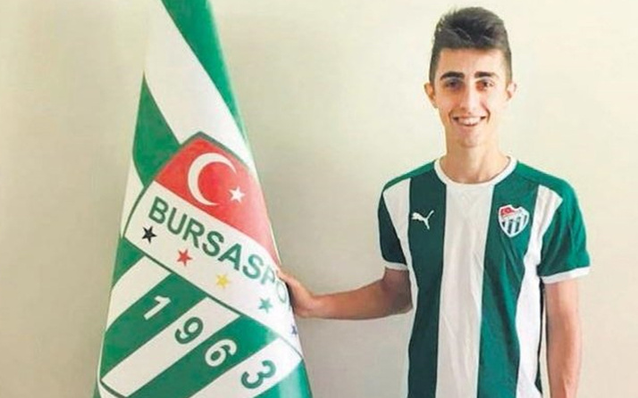Yaptığı paylaşım Bursaspor kariyerini bitirdi Kartal taraftarı istiyor