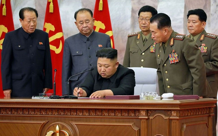 Kuzey Kore lideri Kim Jong-un'dan nükleer cephane toplantısı