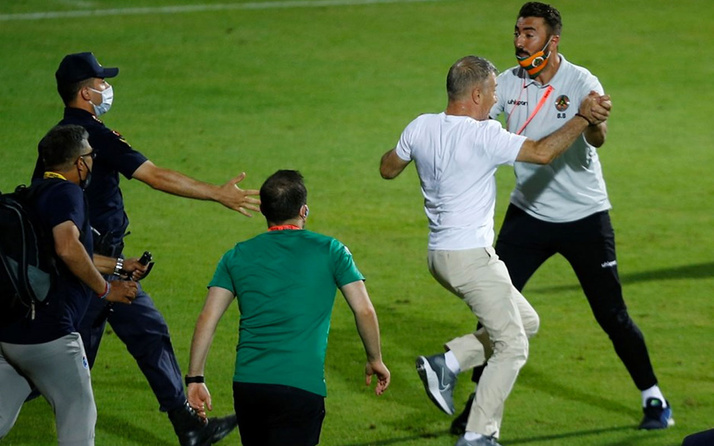 Ahmet Ağaoğlu, Alanyaspor maçında neler yaşandığını anlattı