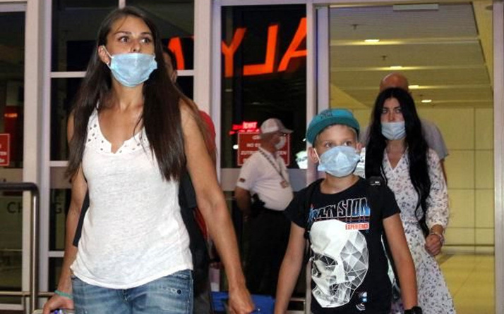Türk otellerinde turistlere koronavirüs testleri ücretsiz! Rusya Büyükelçiliği açıkladı
