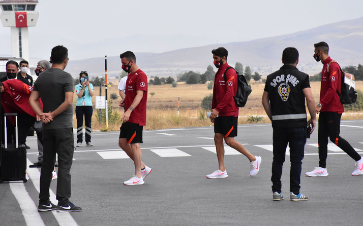 A Milli Futbol Takımı Sivas'a ayak bastı
