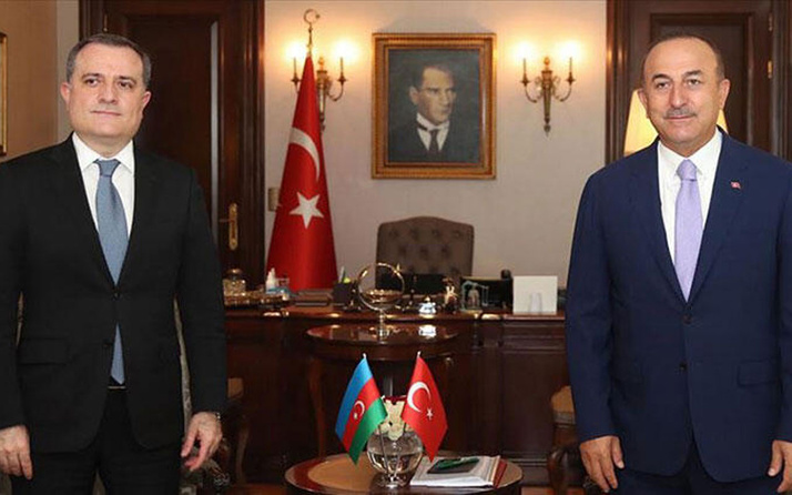 Çavuşoğlu Azerbaycanlı mevkidaşı ile görüştü
