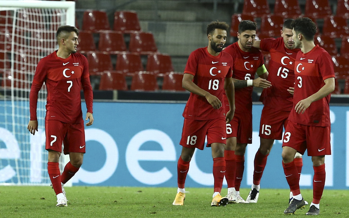 UEFA Uluslar Ligi'ndeki Rusya Türkiye maçı seyircili olacak