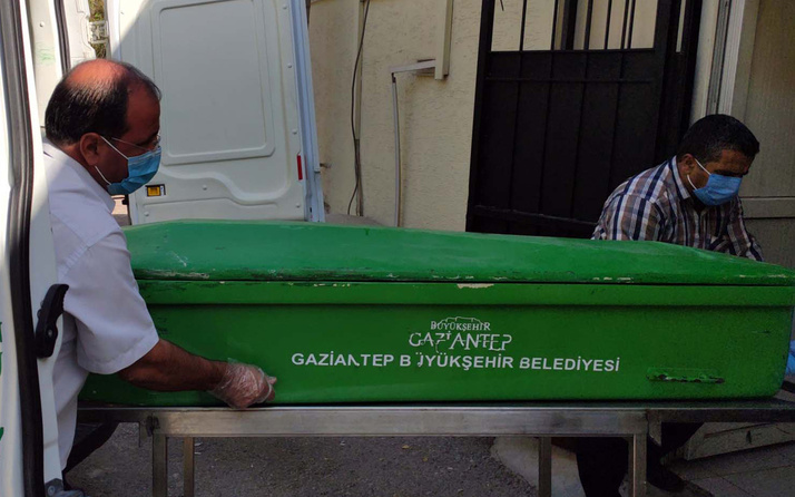 Gaziantep'te halılar yaşlı adamın hayatının sonu oldu