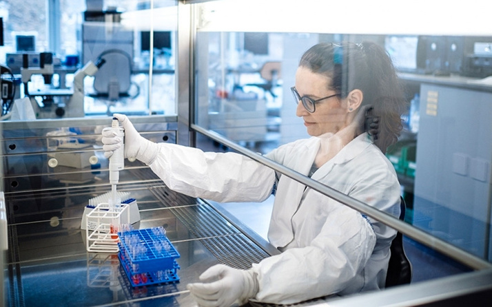 BioNTech Kovid-19 aşısı için Avrupa İlaç Ajansına 'koşullu onay' başvurusu yaptı