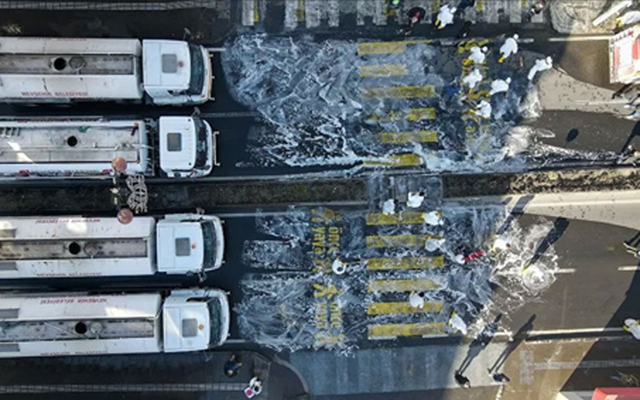 Nevşehir'de caddeler yıkandı! 'Foşurdatma mevsimini başlatıyoruz'