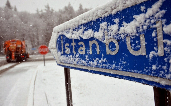 İstanbul Valiliğinden kar yağışı ve soğuk hava uyarısı