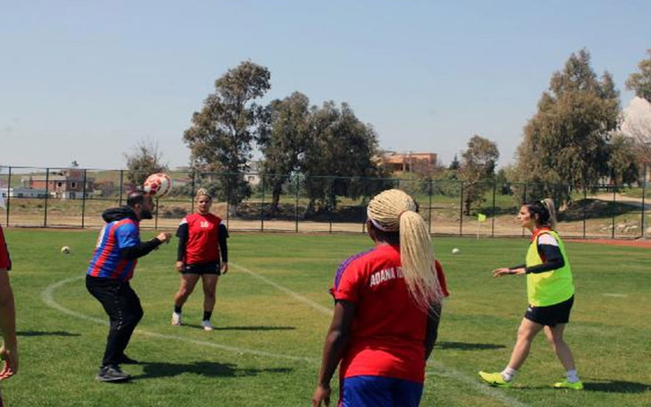 Hasan Şaş'tan kadın futbolculara antrenörlük sözü