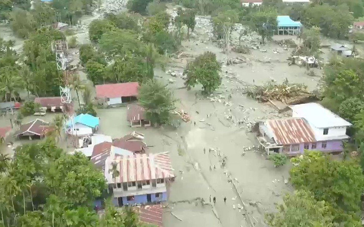 Endonezya'da sel felaketi: 44 kişi yaşamını yitirdi 9 kişi ise yaralandı