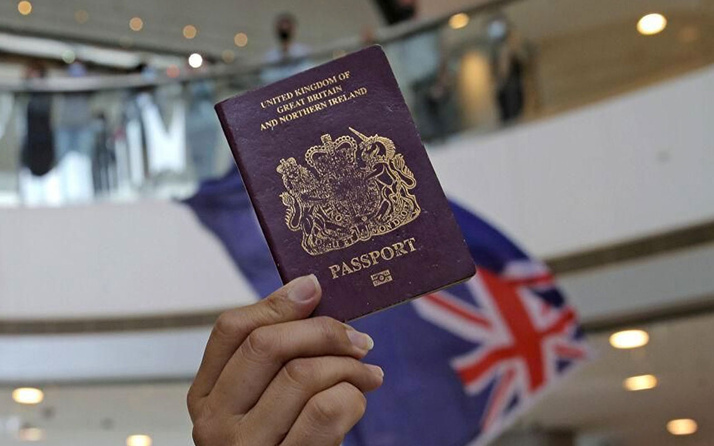 İngiltere aşı pasaportunu rafa kaldırıyor