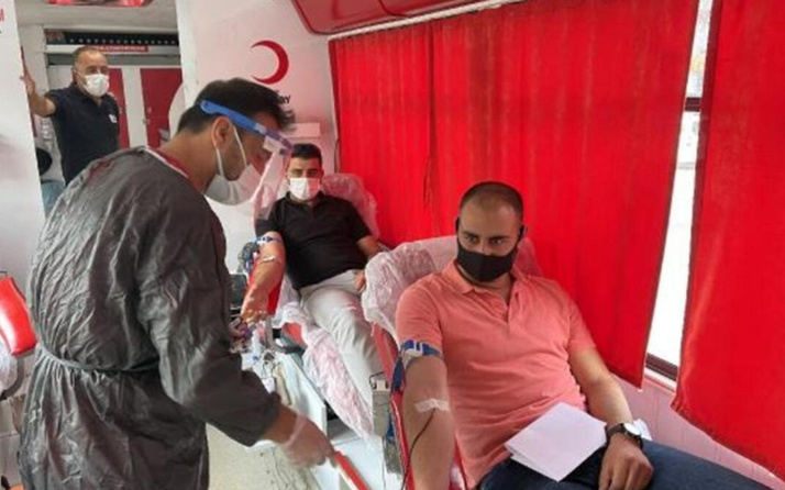 Türk Kızılay'dan önemli kampanya: Kan bağışlayanlar adına 3 fidan dikecek
