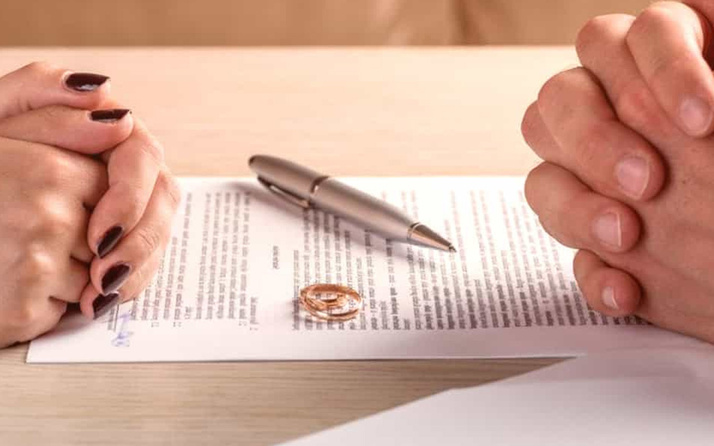 Yargıtay'dan emsal karar: Boşanma davasını ilk açan taraf kusurlu sayıldı