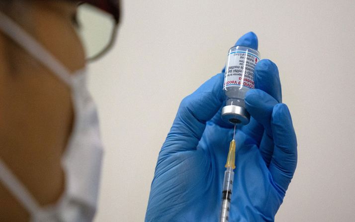 4'üncü doz aşıyı yaptılar son araştırma şoke etti!