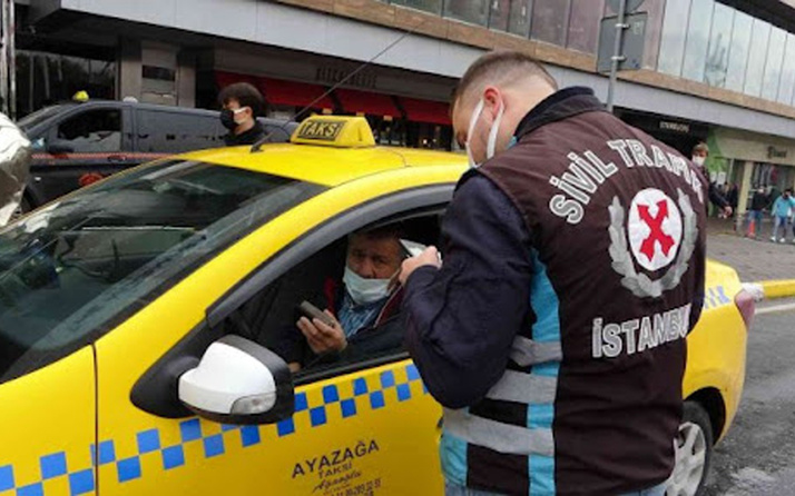 İstanbul'da ceza yiyen taksici öfkesini gazeteciden çıkardı: Terbiyesiz herif