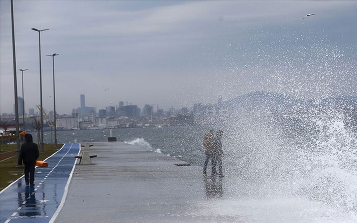 Meteoroloji az önce duyurdu! İstanbul'a sarı kodlu lodos uyarısı