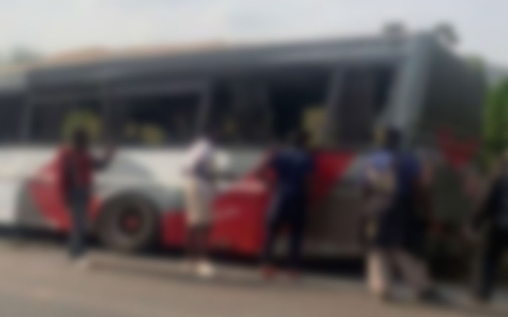 Nijerya'da yolcu otobüsüne silahlı baskın! En az 21 kişi öldü