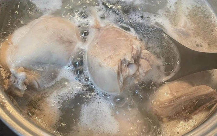 TikTok'ta tehlikeli ilaçlı tavuk akımı! Uzmanlar uyardı: Sakın denemeyin
