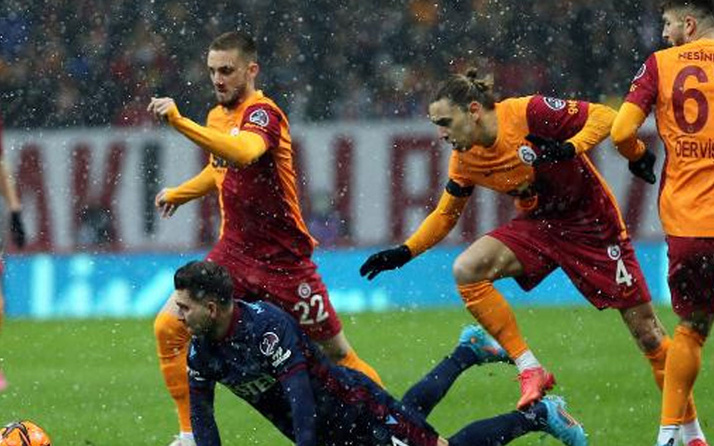 Galatasaray komadan çıkamıyor!