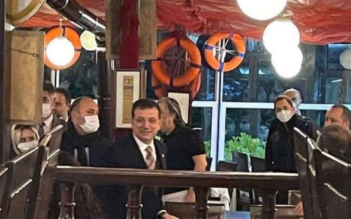 Ekrem İmamoğlu İstanbul karla felç olmuşken balıkçıda yemekte olduğunu kabul etti