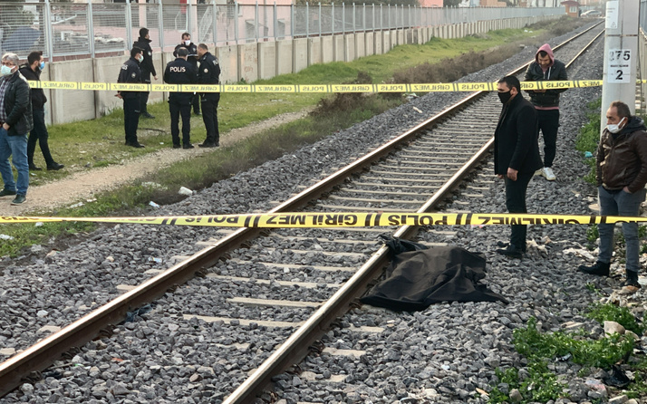Adana'da lokomotifin çarptığı yaşlı adam yaşamını yitirdi