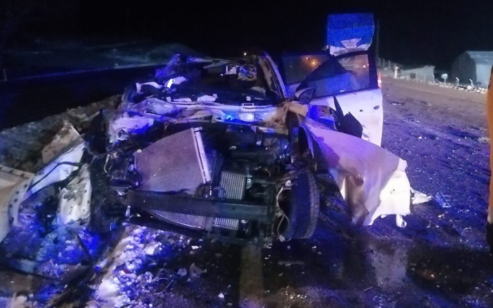 Yozgat'ta otomobil ile çekici çarpıştı 3 ölü 2 yaralı