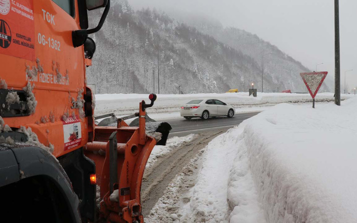 Bolu Dağı Tüneli yolu İstanbul yolu gece ulaşıma kapatılacak