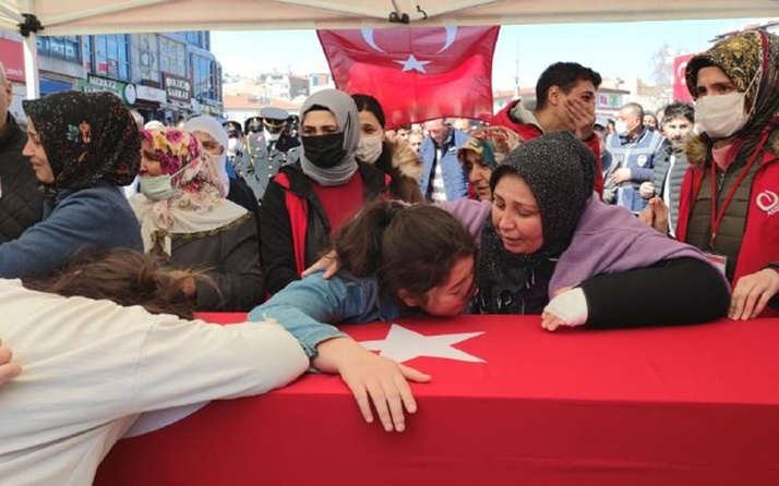 Kalp krizinden vefat eden astsubaya Kayseri'de acı veda