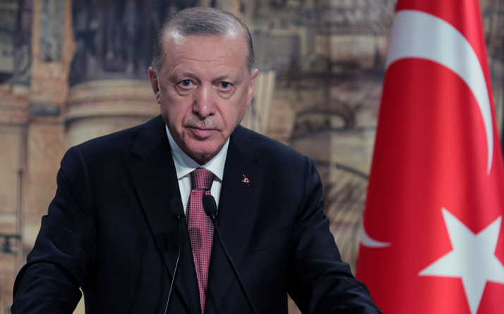 Cumhurbaşkanı Erdoğan'dan önemli mesaj! Yüksek İstişare Kurulunda Türkiye'nin göç yönetimi görüşüldü