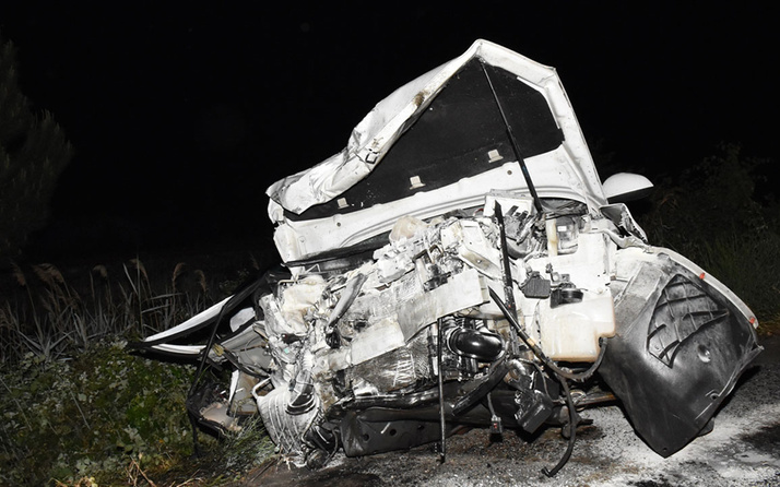 Aydın'da feci kaza iki otomobil çarpıştı: 3 ölü 4 yaralı