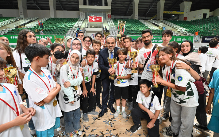 Bursa Büyükşehir 250 bin öğrenciye ulaştı spor coşkusu