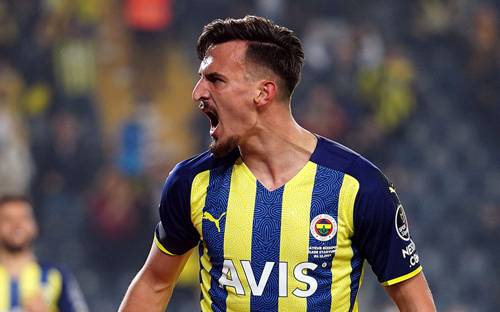 Fenerbahçe'de forvet transferi Berisha’nın performansına bağlı