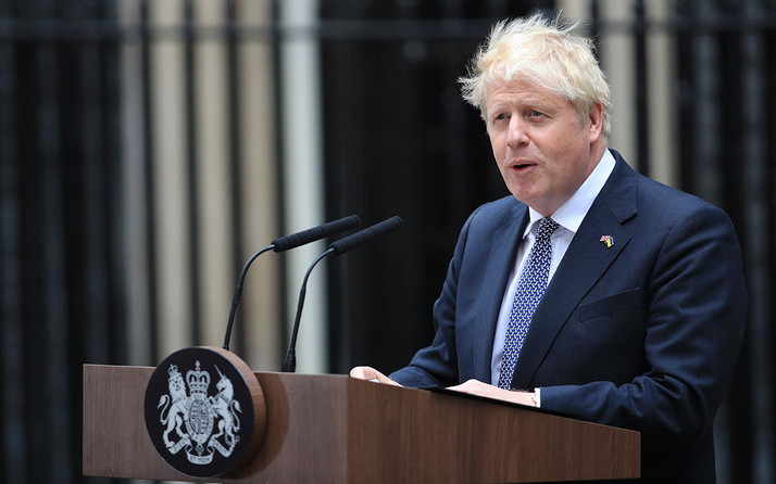 İngiltere'de büyük kriz! Başbakan Boris Johnson istifa etti! Başbakan olarak devam edecek