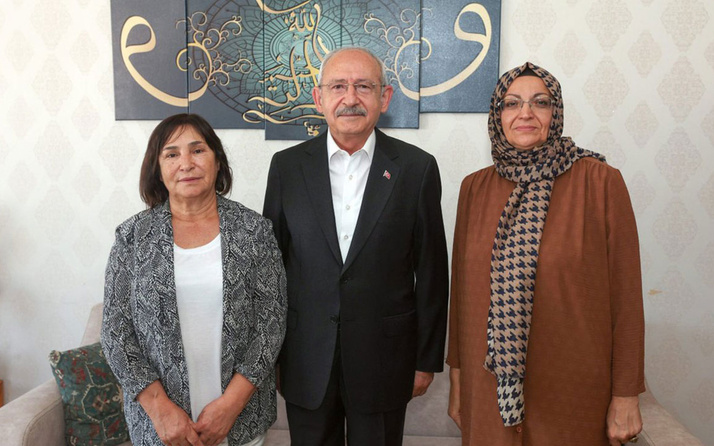 Kemal Kılıçdaroğlu: 28 Şubat mağduru Sultan Kara'yı ziyaret etti: Bir hata yaptık, telafi edilmesi lazım