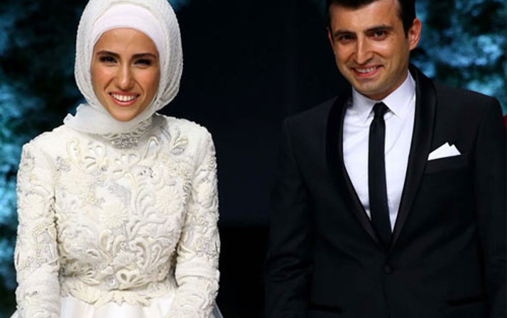 Sümeyye Erdoğan ve eşi düğünden sonra ilk kez yan yana görüntülendi