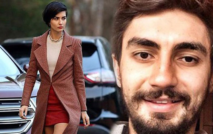 Tuba Büyüküstün'de kriz var sesler yükseldi masayı terk etti