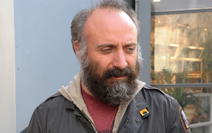 Halit Ergenç o soruya çok sinirlendi "Kimsenin hesap sormaya hakkı yok"
