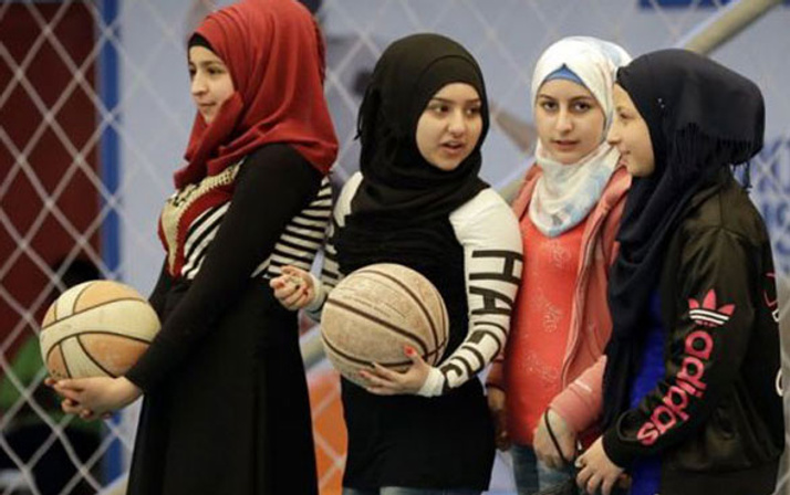 Suudi Arabistan'dan yeni açılım: Kadın basketbol turnuvası