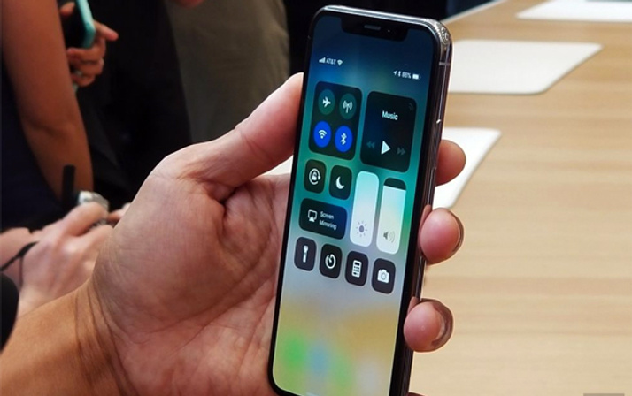 Kimse bunu bilmiyor! iPhone'de bu tuşa basınca...