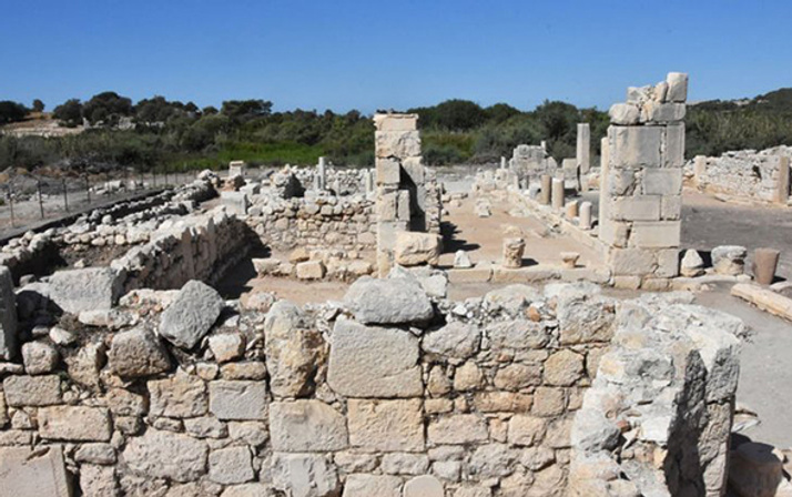 Bilim adamları şaşkın Antalya'da Viking kılıcı bulundu