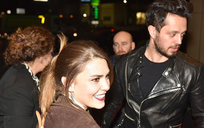 İstanbullu Gelin'in yıldızı Aslı Enver'le Murat Boz barıştı