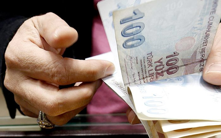 Asgari ücret net 2 bin 20 lira oldu brüt 2 bin 558 lira olarak açıklandı