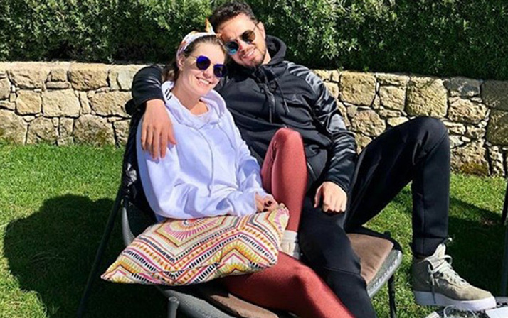 Murat Boz Aslı Enver cephesinde her şey yolunda