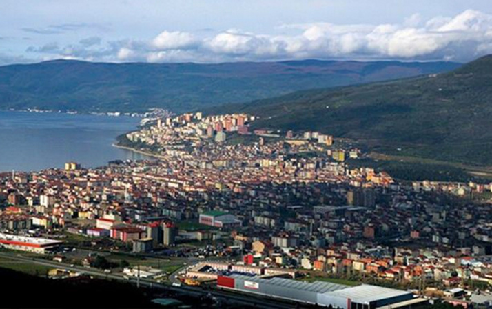107 bin nüfuslu o ilçe taşınıyor!