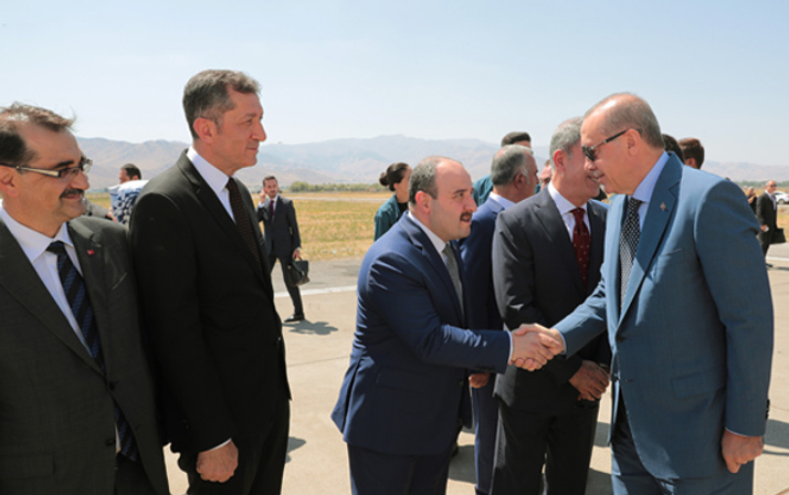 Cumhurbaşkanı Erdoğan: Hep birlikte 2071'e yürüyeceğiz...