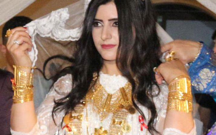 Aşiret düğününde gelin altınları taşıyamadı! Tam 3 kilo...