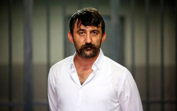 Show TV Çukur dizisi Cumali kimdir kaç yaşında evli mi?
