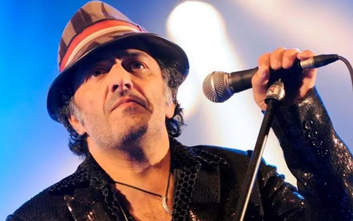 Ünlü müzisyen Rachid Taha kalp krizi sonucu hayatını kaybetti!